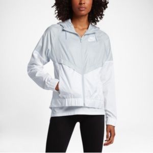 Nike windbreaker